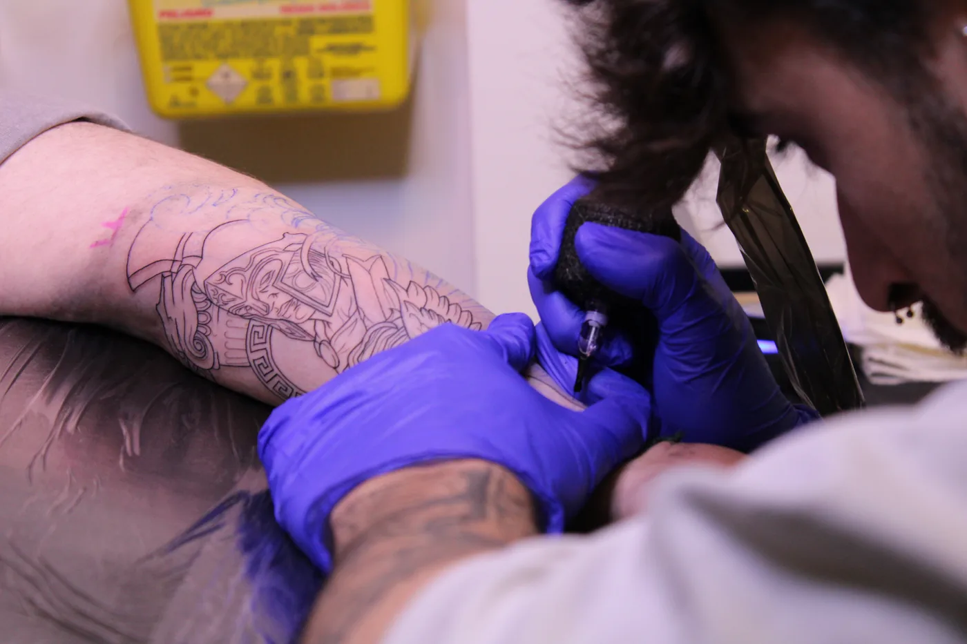 Tatuaje blackwork realizado en CUREINK, estudio de tatuaje en Avilés